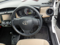 Toyota Corolla Axio 2014