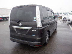 Nissan Serena 2014