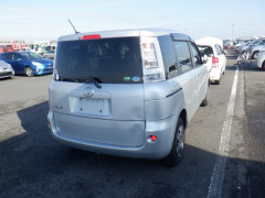 Toyota Sienta 2014