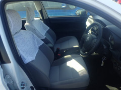 Toyota Corolla Axio 2016