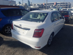 Toyota Corolla Axio 2016