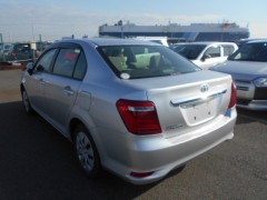 Toyota Corolla Axio 2015