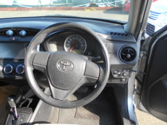 Toyota Corolla Axio 2015