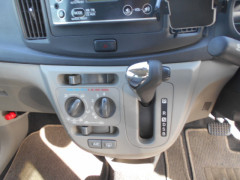 Daihatsu Mira 2014