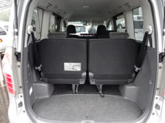 Toyota Noah 2007