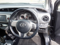 Toyota Vitz 2014
