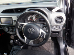 Toyota Vitz 2014