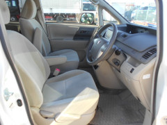 Toyota Noah 2014