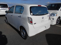 Daihatsu Mira 2014