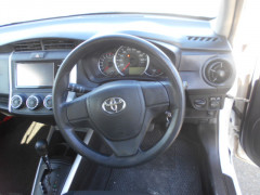 Toyota Corolla Fielder 2015