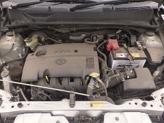Toyota Succeed Van 2014