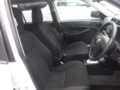 Toyota Succeed Van 2015