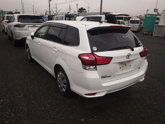 Toyota Corolla Fielder 2015