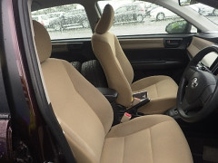 Toyota Corolla Axio 2014