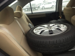 Toyota Corolla Axio 2014