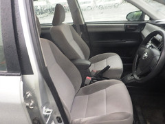 Toyota Corolla Axio 2014