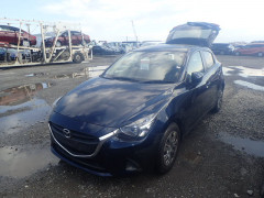 Mazda Demio 2016