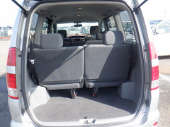Toyota Noah 2007