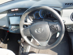 Toyota Corolla Axio 2014