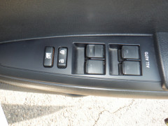 Toyota Corolla Axio 2014