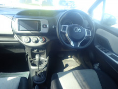 Toyota Vitz 2016