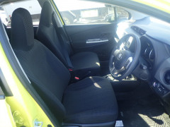 Toyota Vitz 2016