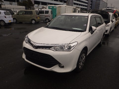 Toyota Corolla Fielder 2015