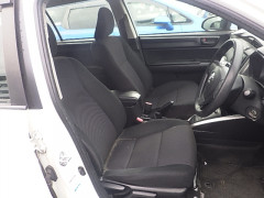 Toyota Corolla Fielder 2015