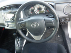 Toyota Corolla Fielder 2014