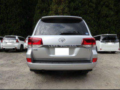 Toyota Land Cruiser 2018