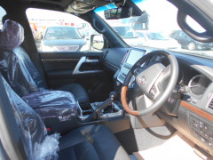 Toyota Land Cruiser 2018