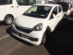 Daihatsu Mira 2014
