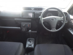 Toyota Succeed Van 2015