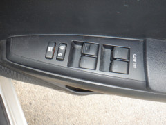 Toyota Corolla Fielder 2016