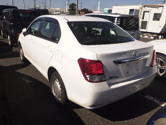 Toyota Corolla Axio 2014