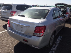 Toyota Corolla Axio 2014