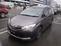 Toyota Wish 2014