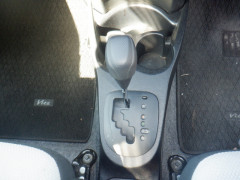 Toyota Vitz 2014