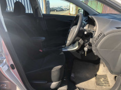 Toyota Corolla Fielder 2012