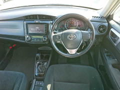 Toyota Corolla Axio 2015