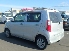 Suzuki Wagon R 2015