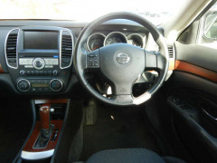 Nissan Bluebird Sylphy 2012