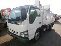 Isuzu ELF 2005