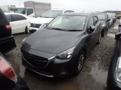 Mazda Demio 2016