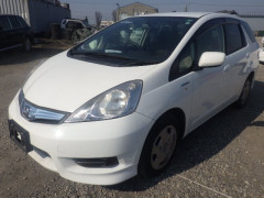 Honda FIT SHUTTLE 2014