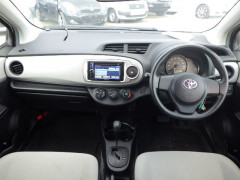 Toyota Vitz 2014