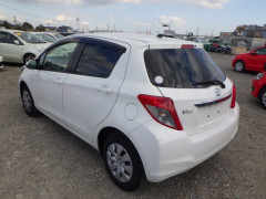 Toyota Vitz 2014