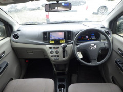 Daihatsu Mira 2014