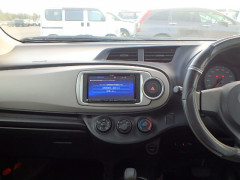 Toyota Vitz 2011