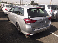 Toyota Corolla Fielder 2016
